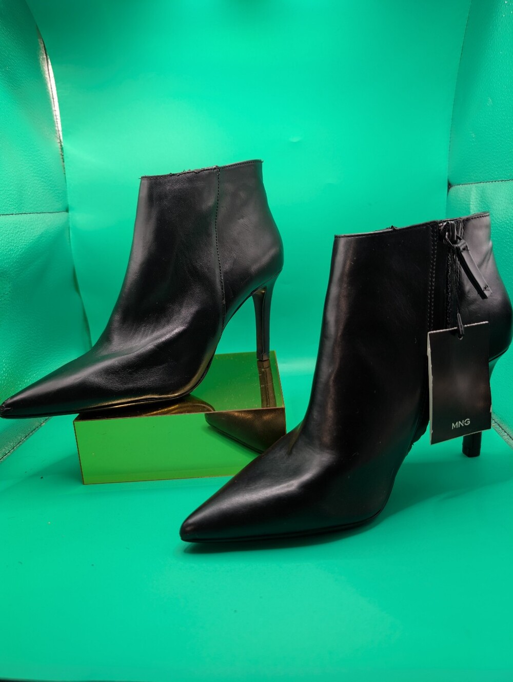 MNG Mango Black Pointed-Toe Stiletto Ankle Boots W/ Tag 7.5